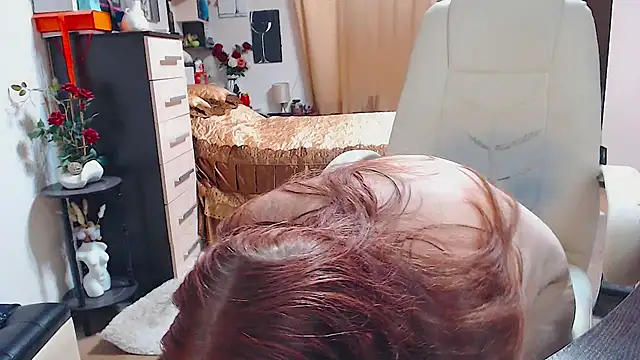 CrazyMomy online show from 09/26/25, 07:51