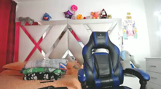 jakson hot online show from 12/05/24, 08:33