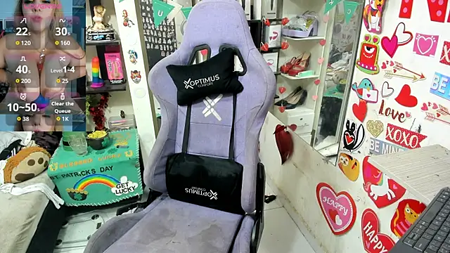 Snapshot of allsson_queen chatting on 03/20/26, 06:46 allsson queen online show from 03/20/26, 06:46