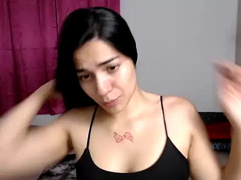 Snapshot of zendayasexxx chatting on 11/26/25, 12:22 zendayasexxx online show from 11/26/25, 12:22