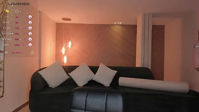 LilaWest online show from 01/29/25, 07:32