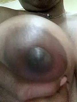 Snapshot of KinkyKit_May chatting on 12/21/24, 09:44 KinkyKit May online show from 12/21/24, 09:44