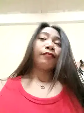 Snapshot of KinkyKit_May chatting on 03/03/25, 04:35 KinkyKit May online show from 03/03/25, 04:35