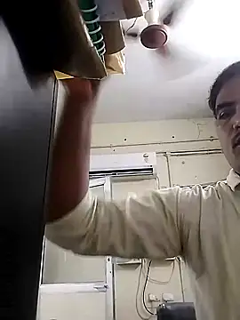 Snapshot of rajlocal chatting on 12/02/24, 07:25 rajlocal online show from 12/02/24, 07:25