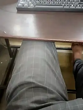 Snapshot of rajlocal chatting on 12/02/24, 11:56 rajlocal online show from 12/02/24, 11:56