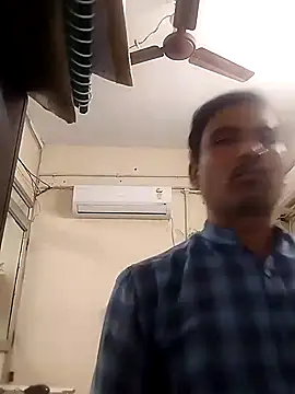 Snapshot of rajlocal chatting on 12/09/24, 11:26 rajlocal online show from 12/09/24, 11:26