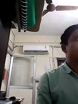 Snapshot of rajlocal chatting on 12/11/24, 07:53 rajlocal online show from 12/11/24, 07:53