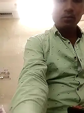 Snapshot of rajlocal chatting on 12/16/24, 12:27 rajlocal online show from 12/16/24, 12:27