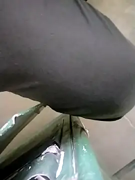 Snapshot of rajlocal chatting on 01/04/25, 12:49 rajlocal online show from 01/04/25, 12:49