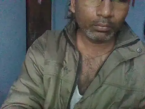 Snapshot of rajlocal chatting on 01/11/25, 01:37 rajlocal online show from 01/11/25, 01:37