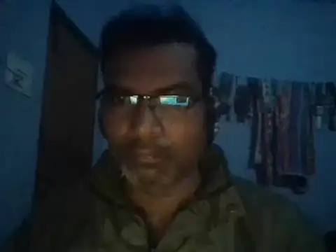 Snapshot of rajlocal chatting on 01/12/25, 12:39 rajlocal online show from 01/12/25, 12:39