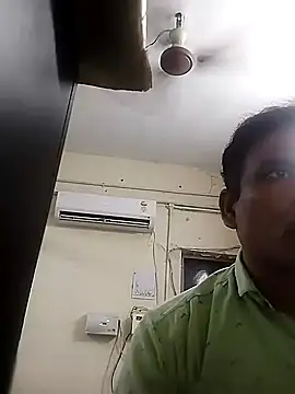 Snapshot of rajlocal chatting on 02/10/25, 12:18 rajlocal online show from 02/10/25, 12:18