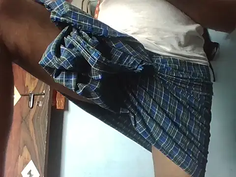 Snapshot of rajlocal chatting on 02/13/25, 08:59 rajlocal online show from 02/13/25, 08:59