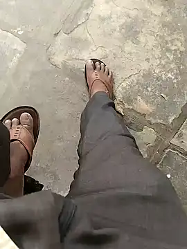 Snapshot of rajlocal chatting on 02/21/25, 08:40 rajlocal online show from 02/21/25, 08:40