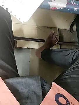 Snapshot of rajlocal chatting on 03/07/25, 11:51 rajlocal online show from 03/07/25, 11:51