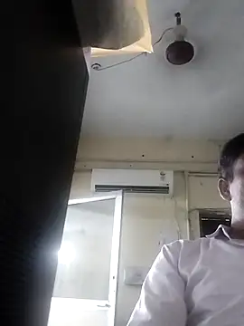 Snapshot of rajlocal chatting on 03/12/25, 10:05 rajlocal online show from 03/12/25, 10:05