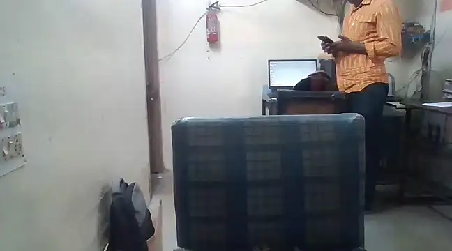 Snapshot of rajlocal chatting on 03/15/25, 12:02 rajlocal online show from 03/15/25, 12:02