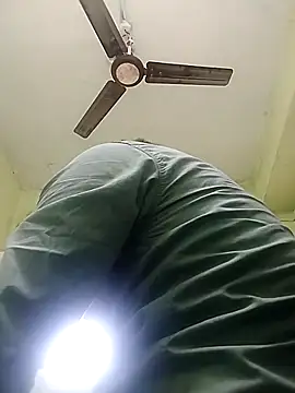 Snapshot of rajlocal chatting on 03/18/25, 09:31 rajlocal online show from 03/18/25, 09:31