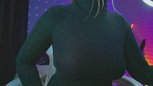 pepper cat  online show from 03/03/25, 12:05