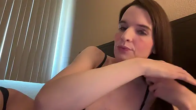 Snapshot of juliettebarbie chatting on 03/20/26, 10:36 juliettebarbie online show from 03/20/26, 10:36