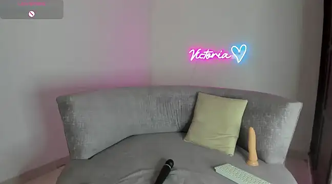 victoria 027 online show from 02/15/25, 02:22