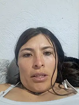 Alexandrasaenz online show from 09/16/25, 01:39