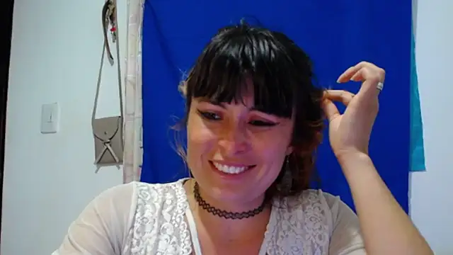 Alexandrasaenz online show from 04/26/26, 10:07