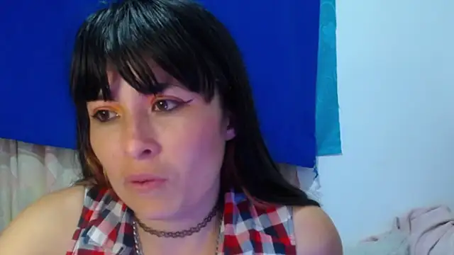 Alexandrasaenz online show from 05/13/26, 09:44