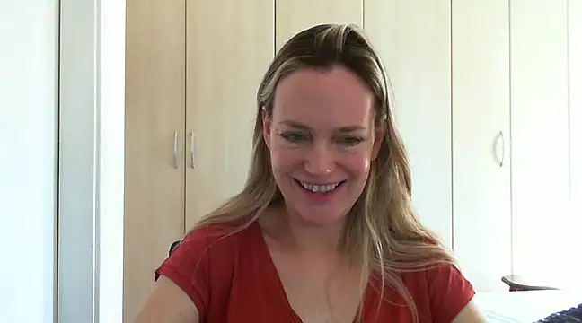 Annylove1 online show from 02/19/25, 12:44