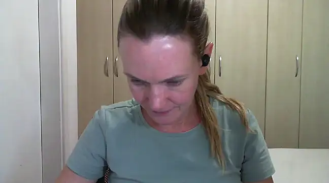 Annylove1 online show from 03/12/25, 09:56