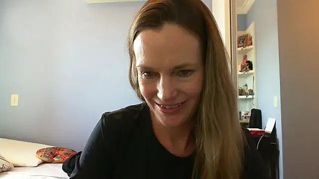 Annylove1 online show from 09/18/25, 03:47