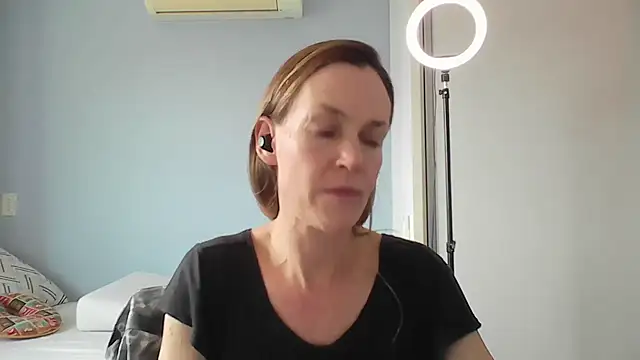 Annylove1 online show from 12/03/25, 03:32