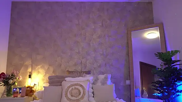 KalaBeckett  online show from 06/25/26, 09:58