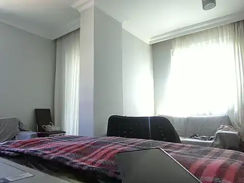ALPHANDRE online show from 04/28/26, 07:24