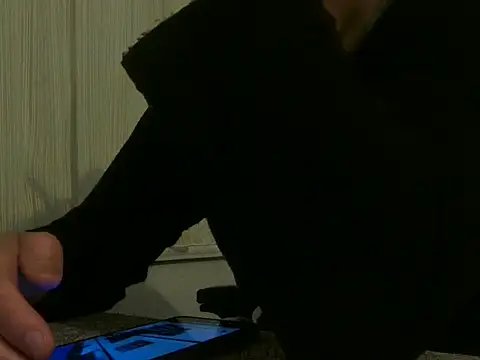 ALPHANDRE online show from 05/01/26, 07:29