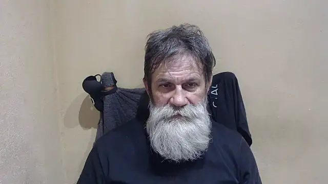 Snapshot of AlexNudo chatting on 06/12/26, 06:23 AlexNudo online show from 06/12/26, 06:23