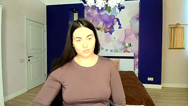 Snapshot of Roxie_Bradley chatting on 01/14/25, 06:56 Roxie Bradley online show from 01/14/25, 06:56