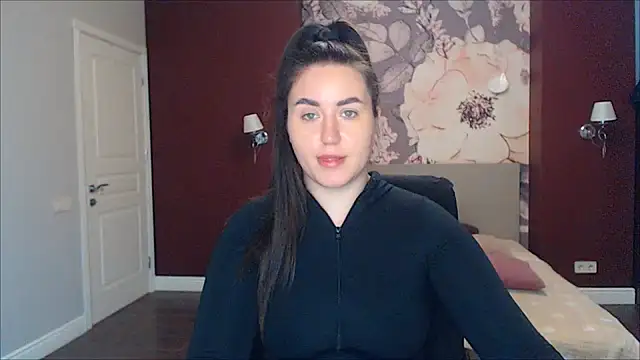 Snapshot of Roxie_Bradley chatting on 01/17/25, 06:36 Roxie Bradley online show from 01/17/25, 06:36