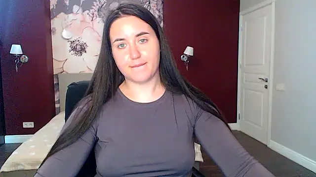 Snapshot of Roxie_Bradley chatting on 03/19/25, 09:38 Roxie Bradley online show from 03/19/25, 09:38