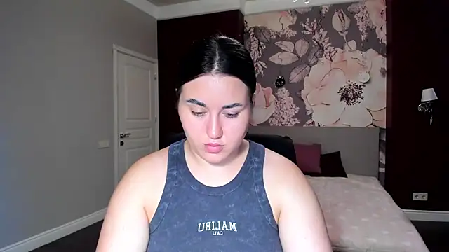 Snapshot of Roxie_Bradley chatting on 09/10/25, 05:51 Roxie Bradley online show from 09/10/25, 05:51