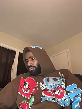 Snapshot of SlxmXBlxck chatting on 12/22/24, 11:44 SlxmXBlxck online show from 12/22/24, 11:44