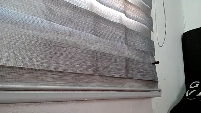 Snapshot of VIOLETTA-HOT chatting on 01/16/25, 01:25 VIOLETTA-HOT online show from 01/16/25, 01:25