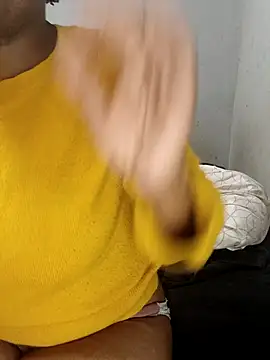 BeejayLoverxx online show from 10/03/25, 08:39