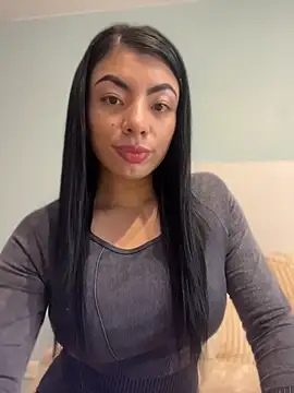 Miaparkerss  online show from 05/08/26, 10:15