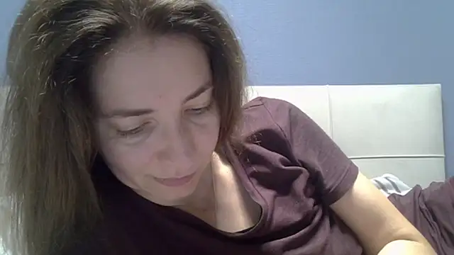 Ashleyspice online show from 06/18/26, 09:58