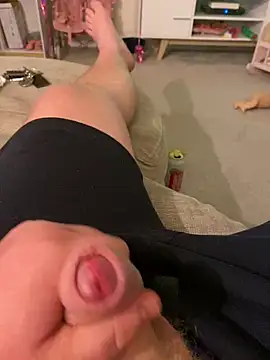 Snapshot of Joeangus87 chatting on 01/30/25, 12:39 Joeangus87 online show from 01/30/25, 12:39