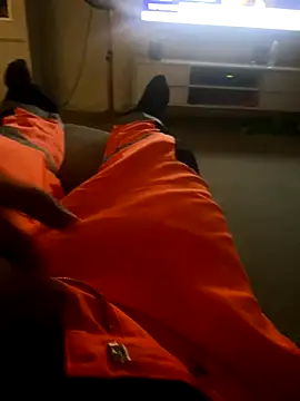 Snapshot of Joeangus87 chatting on 10/18/25, 06:26 Joeangus87 online show from 10/18/25, 06:26