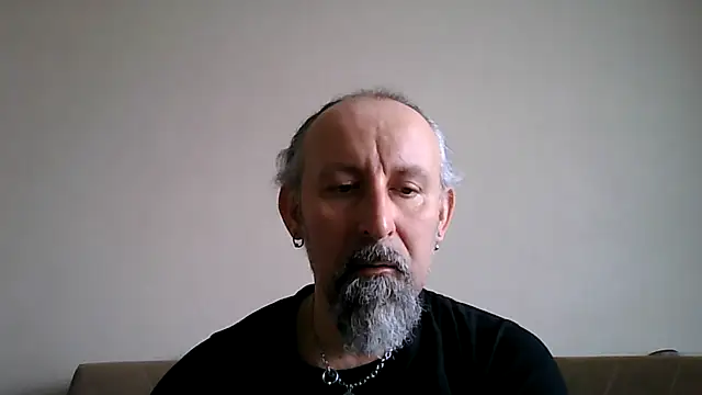 Snapshot of BuckWessle chatting on 04/10/26, 10:20 BuckWessle online show from 04/10/26, 10:20