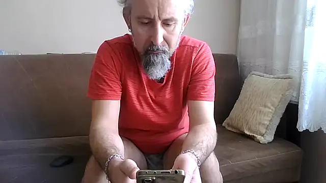 Snapshot of BuckWessle chatting on 05/12/26, 10:34 BuckWessle online show from 05/12/26, 10:34