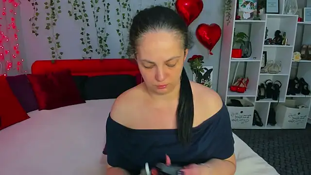 DarlingMilf online show from 04/08/26, 05:46